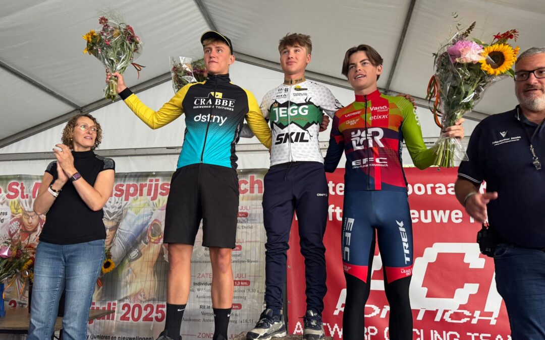 Senne Brys wint slotetappe St.Martinusprijs Kontich.